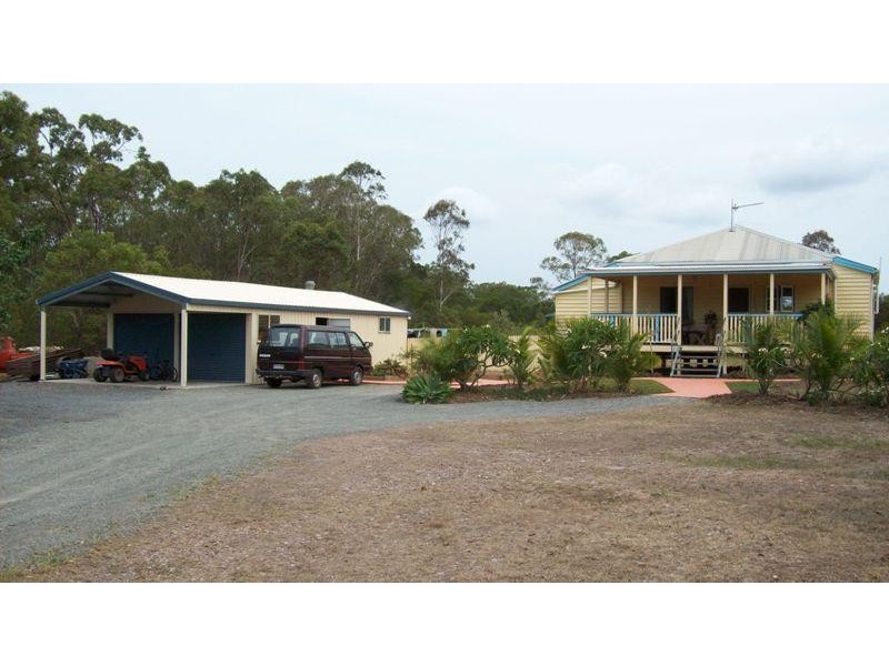 18 Maddever Road, Booral QLD 4655
