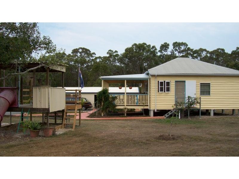 18 Maddever Road, Booral QLD 4655