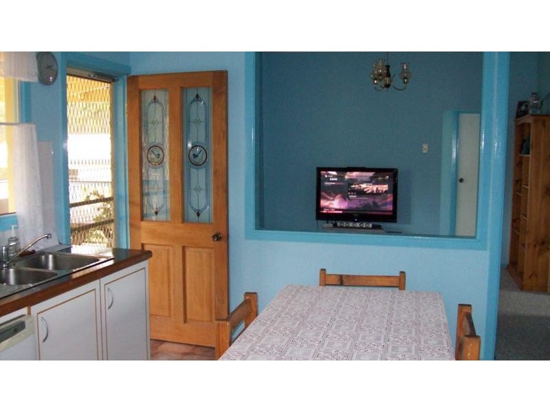 18 Maddever Road, Booral QLD 4655