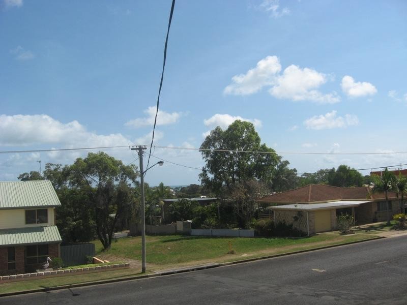 9 Hillcrest Avenue, Scarness QLD 4655