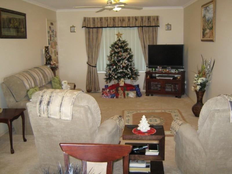 18 Sharyn Court, Point Vernon QLD 4655