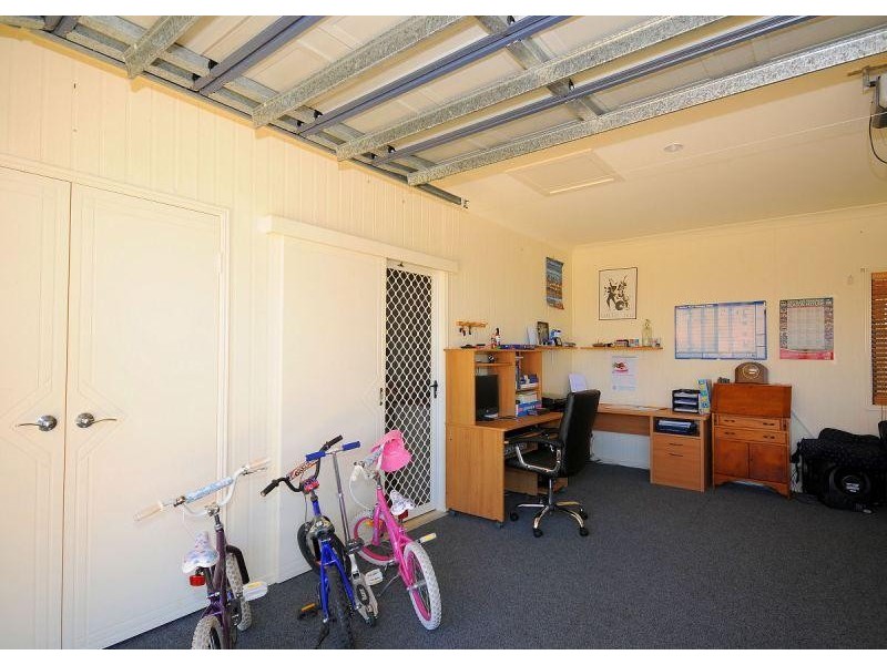 6 Surrey Court, Kawungan QLD 4655