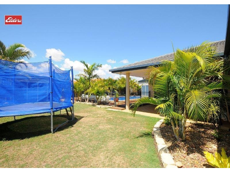 6 Surrey Court, Kawungan QLD 4655