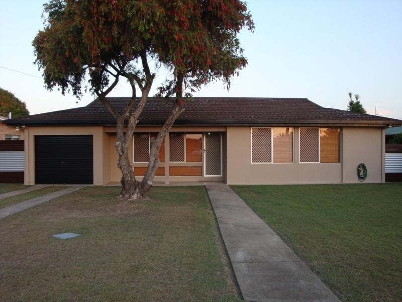 12 Kululu Crescent, Scarness QLD 4655