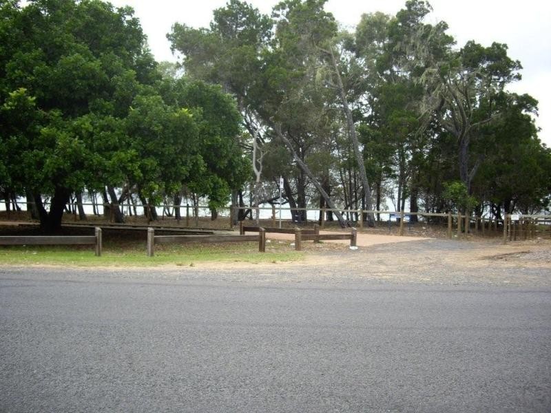 650 Charlton Esplanade, Urangan QLD 4655