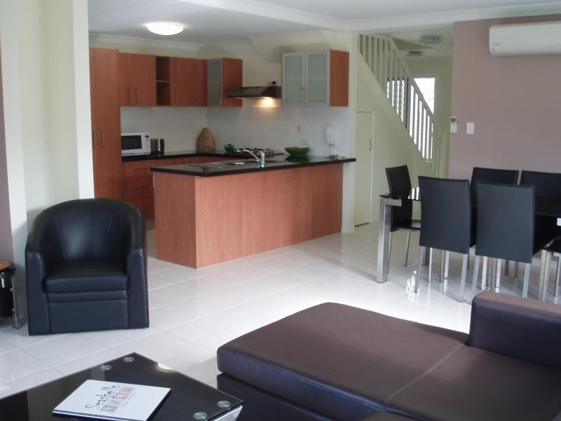 Unit 27/654 Charlton Esplanade, Urangan QLD 4655