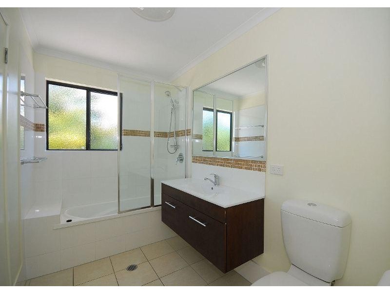 Unit 27/654 Charlton Esplanade, Urangan QLD 4655