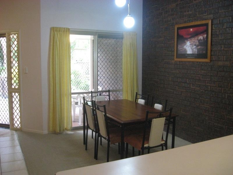 Unit 6/272 Torquay Terrace, Torquay QLD 4655