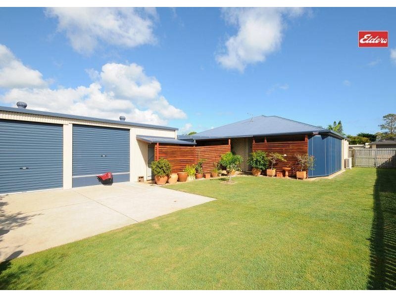 8 Montrose Court, Point Vernon QLD 4655