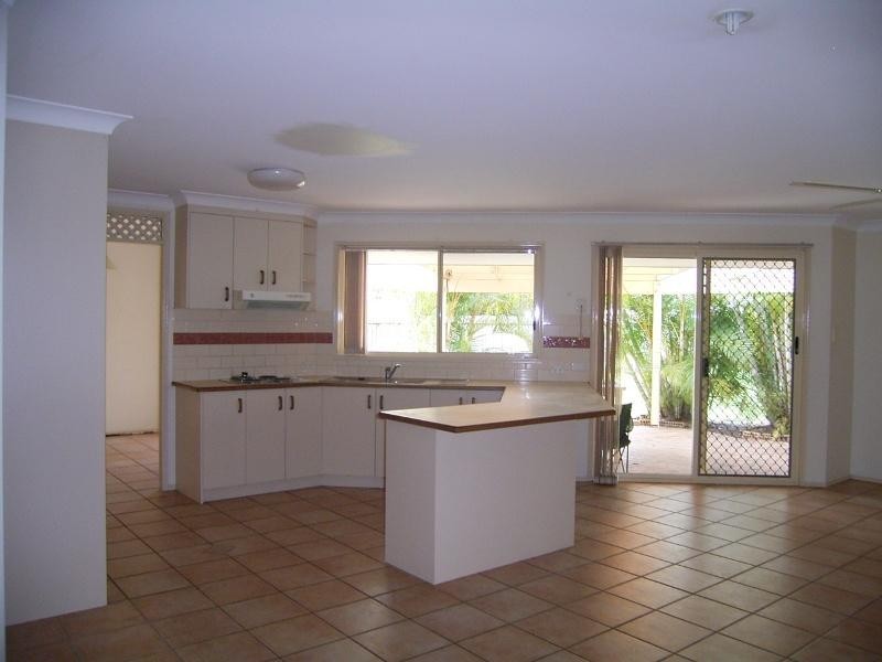 79 Bowerbird Avenue, Eli Waters QLD 4655