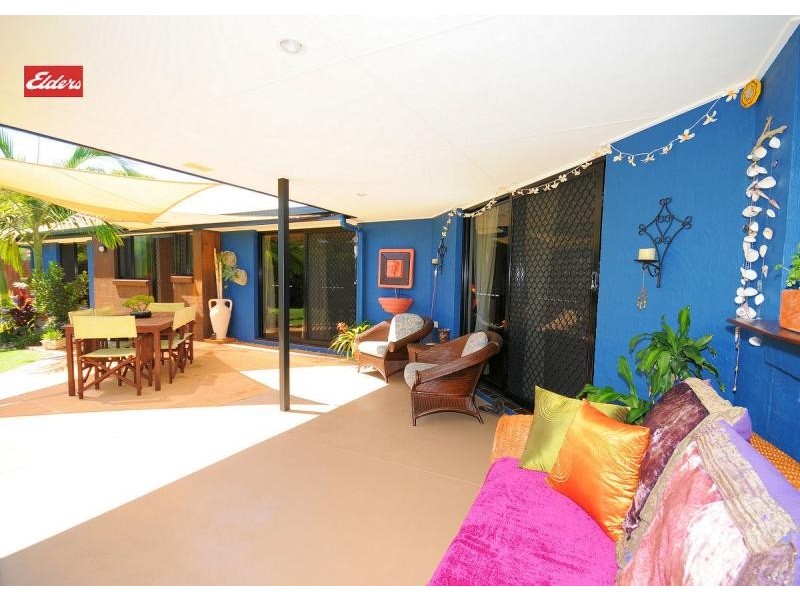 11 Layde Court, Urangan QLD 4655