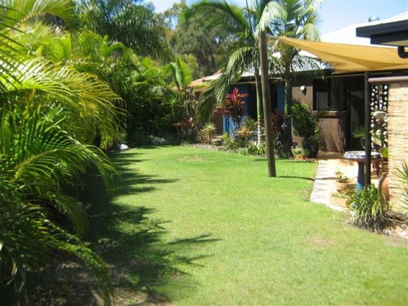 11 Layde Court, Urangan QLD 4655