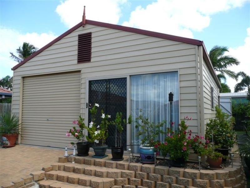 12 Heather Way, Urraween QLD 4655