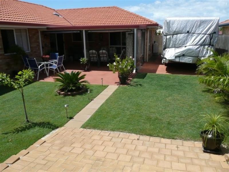 12 Heather Way, Urraween QLD 4655
