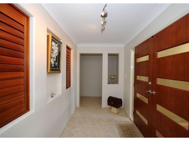25 Yarrilee Circuit, Dundowran QLD 4655