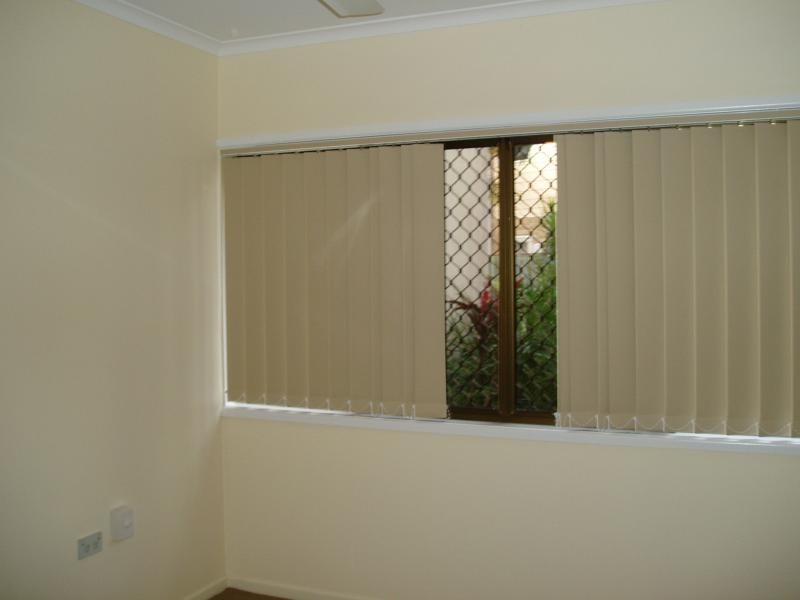 Unit 3/447 Esplanade, Torquay QLD 4655