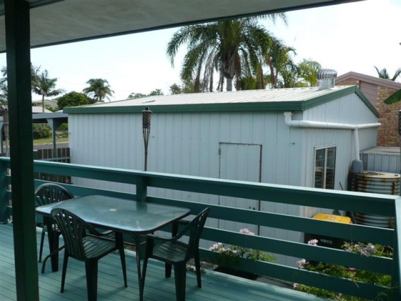 11 Bunker Avenue, Urraween QLD 4655