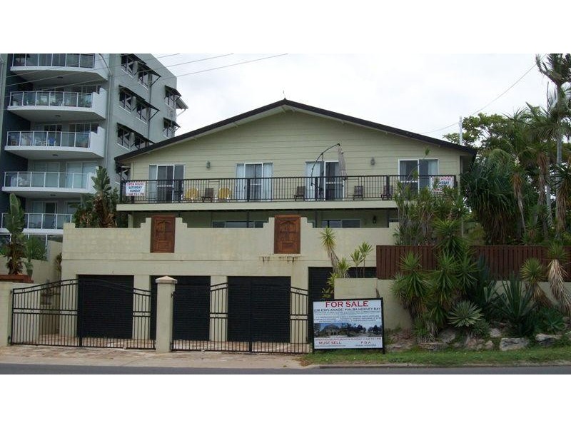 238 Esplanade, Pialba QLD 4655