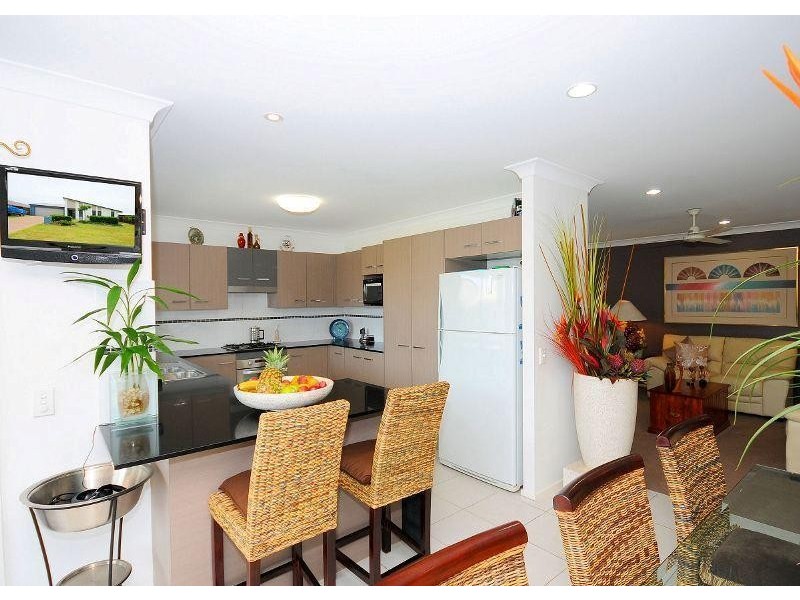 18 Captain Cook Street, Urraween QLD 4655