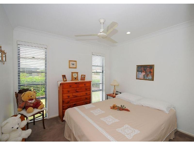 18 Captain Cook Street, Urraween QLD 4655