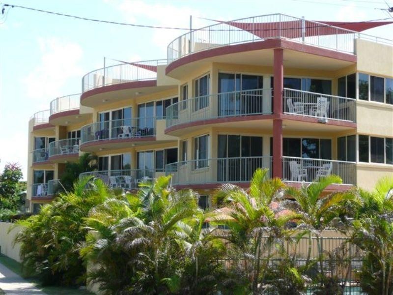 Unit 10/496 Esplanade, Torquay QLD 4655