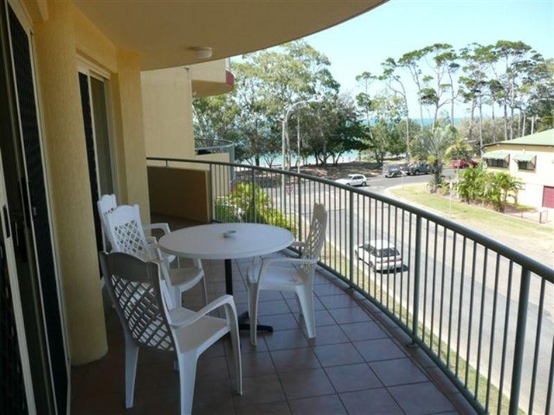 Unit 10/496 Esplanade, Torquay QLD 4655