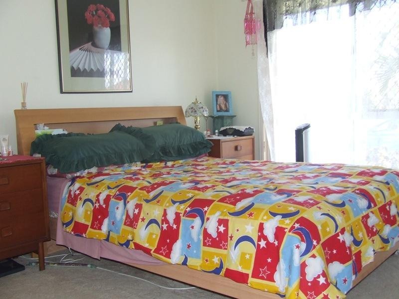 10 Hood Street, Urangan QLD 4655