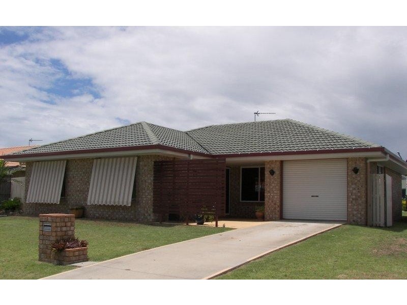 54 Joselyn Drive, Point Vernon QLD 4655