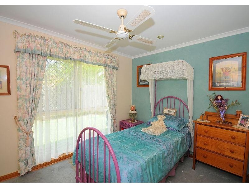 9 Stevens Close, Kawungan QLD 4655