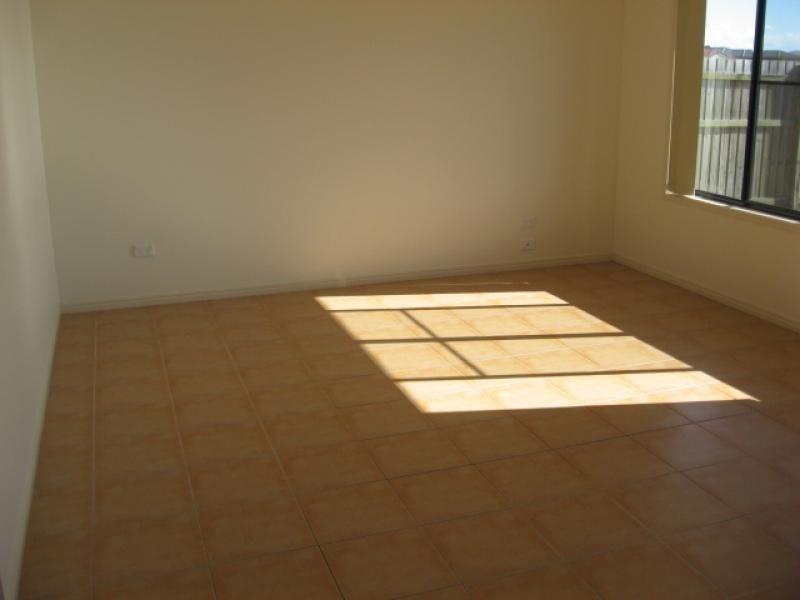 31 Lady Nelson Drive, Eli Waters QLD 4655