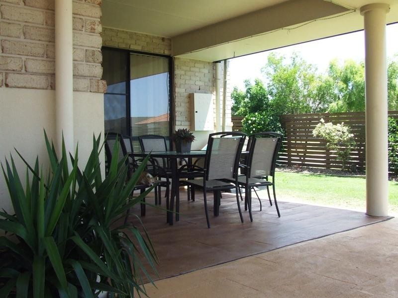 42 Heather Way, Urraween QLD 4655