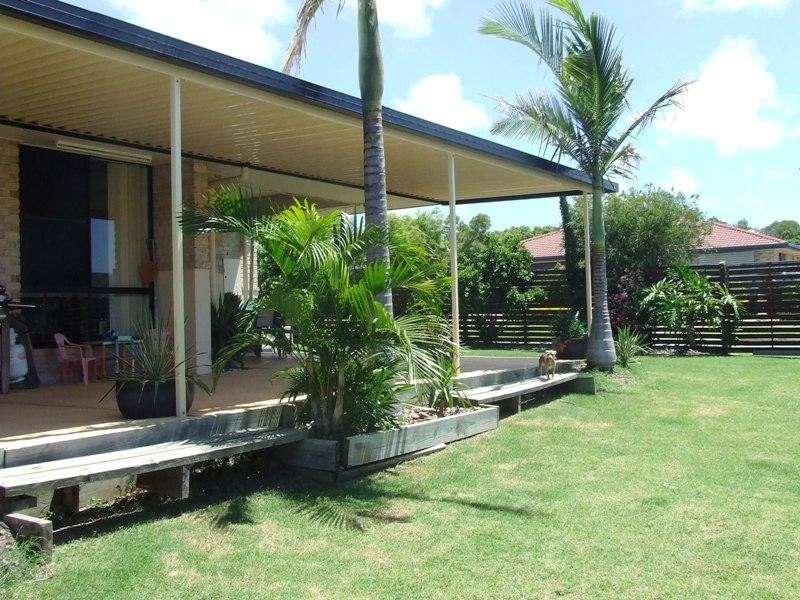 42 Heather Way, Urraween QLD 4655