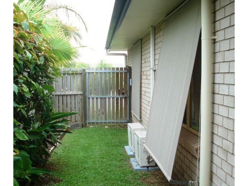 3 Benson Close, Urraween QLD 4655