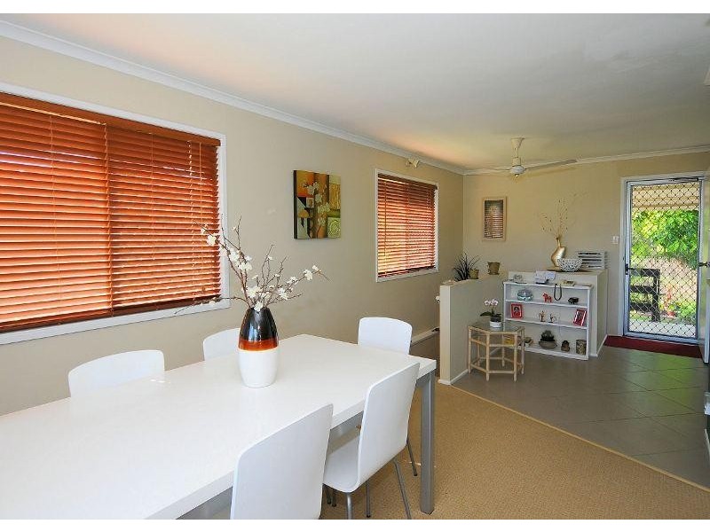 43 Totness Street, Torquay QLD 4655