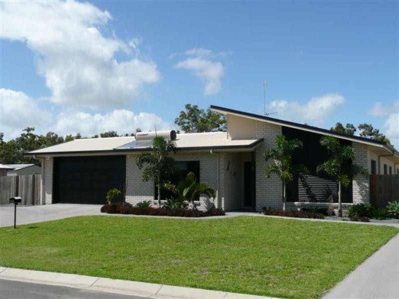 7 Amstal Avenue, Wondunna QLD 4655