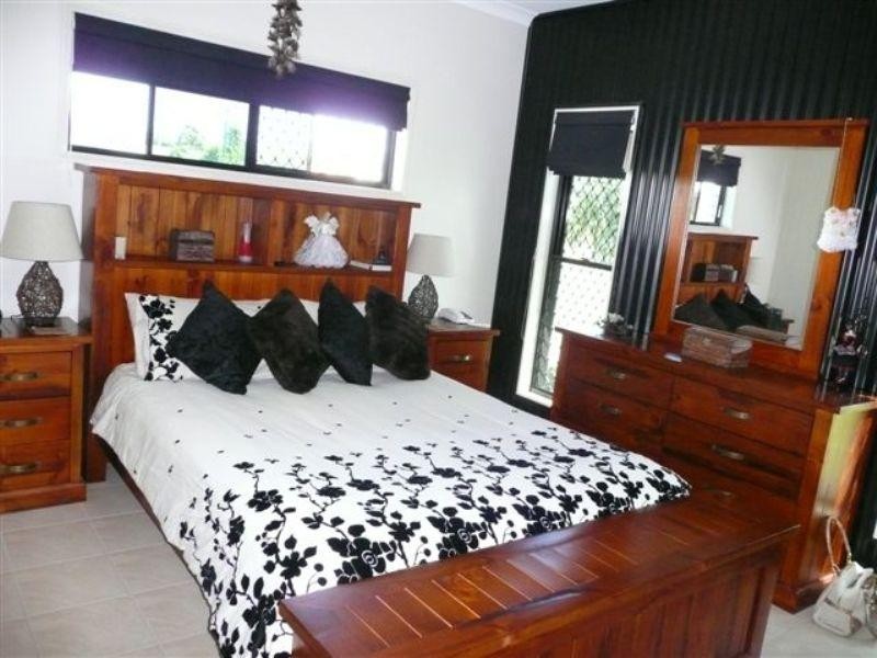 7 Amstal Avenue, Wondunna QLD 4655