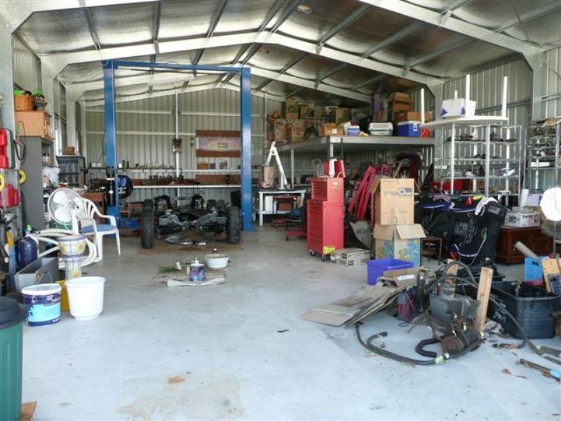 7 Amstal Avenue, Wondunna QLD 4655