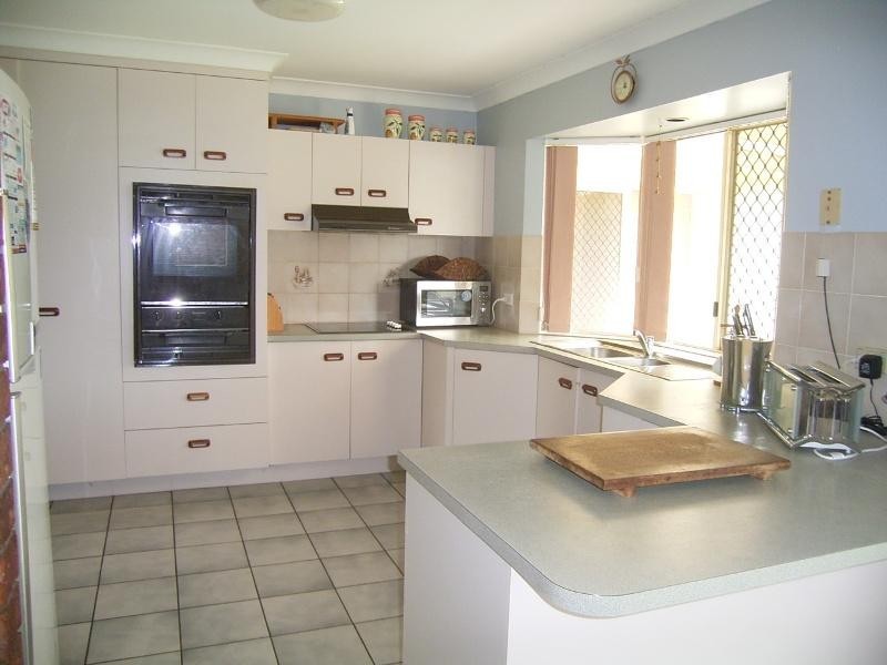 94 Snapper Street, Kawungan QLD 4655