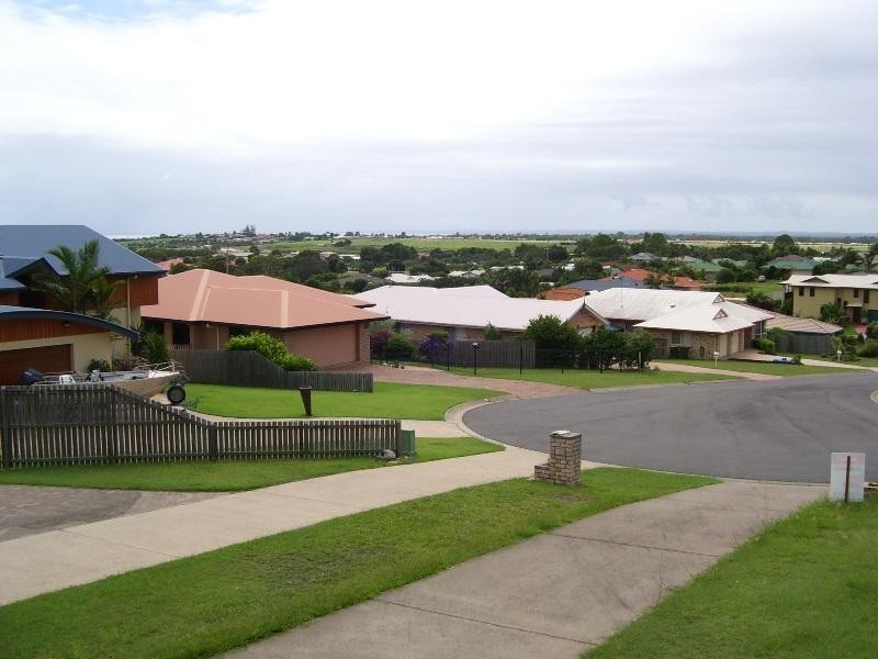 12 Nicholson Court, Urraween QLD 4655