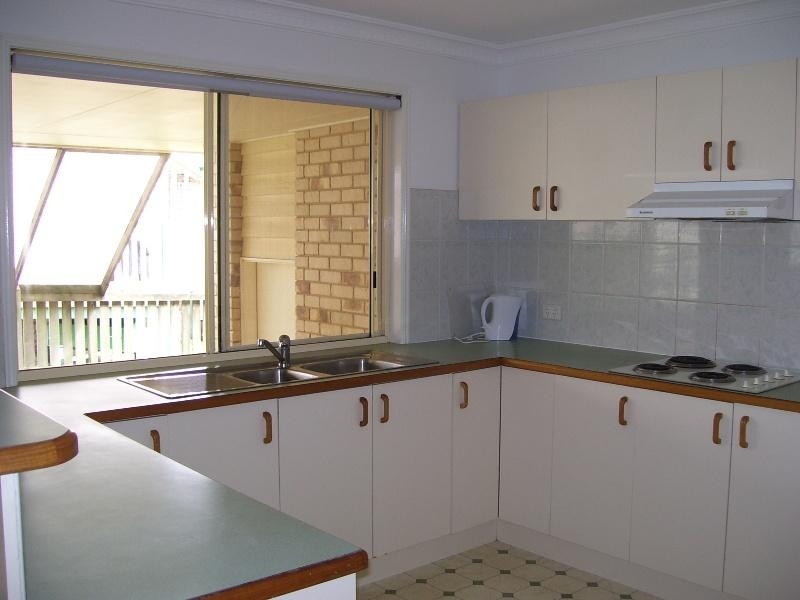12 Nicholson Court, Urraween QLD 4655