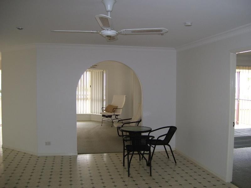 12 Nicholson Court, Urraween QLD 4655