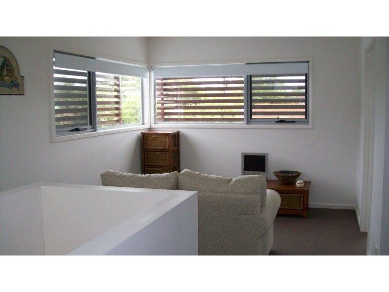 Unit 1/136 Pulgul Street, Urangan QLD 4655