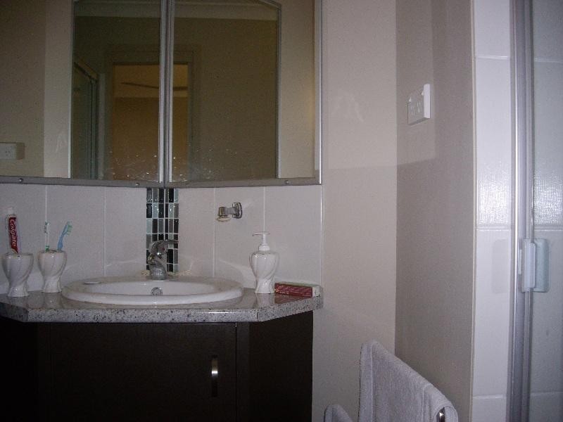 Unit 2/52 Shell Street, Urangan QLD 4655