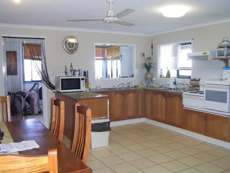 30 Waigani Avenue, Kawungan QLD 4655