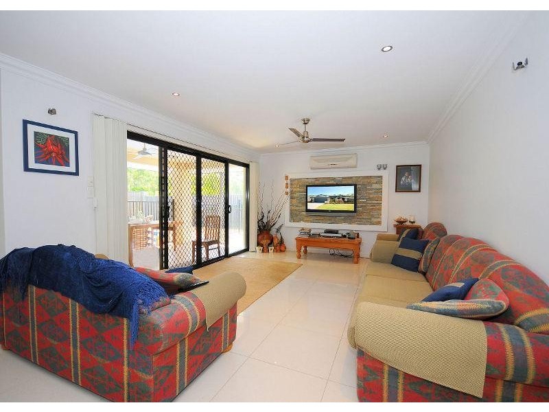 17 Bay Breeze Close, Wondunna QLD 4655