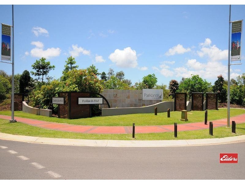 17 Bay Breeze Close, Wondunna QLD 4655