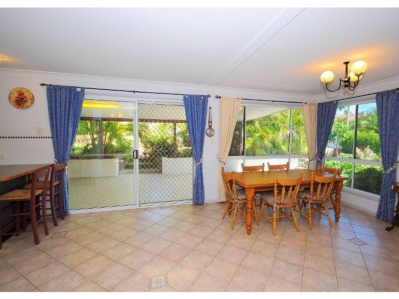 19 Andersen Avenue, Urraween QLD 4655