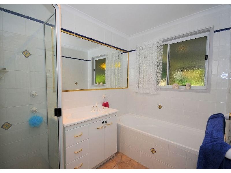 19 Andersen Avenue, Urraween QLD 4655