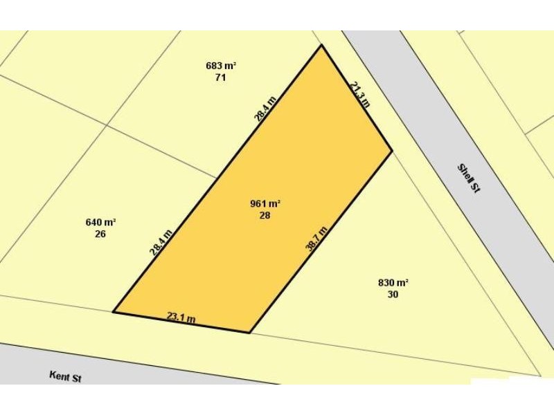 28 Kent Street, Urangan QLD 4655