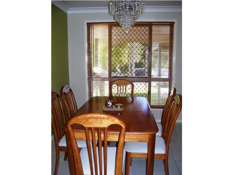 18 Johnston Boulevard, Urraween QLD 4655